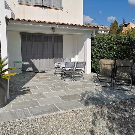 Villa Heliomar Cavalaire-sur-Mer Eksteriør billede